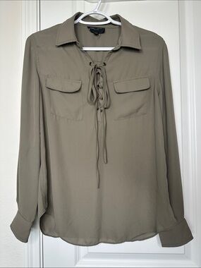 Romeo Juliet Couture Olive Lace-Up Utility Shirt